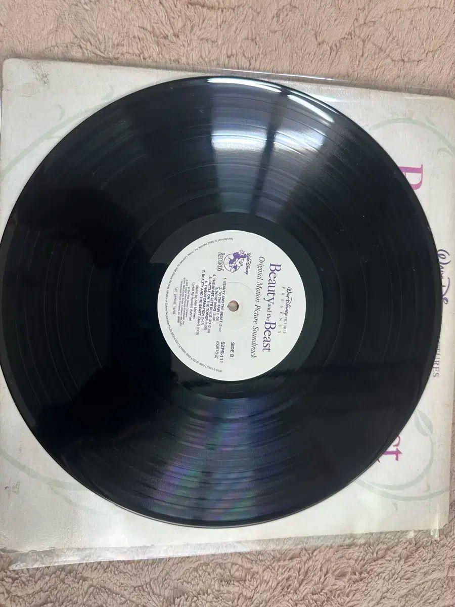 Disney ディズニー