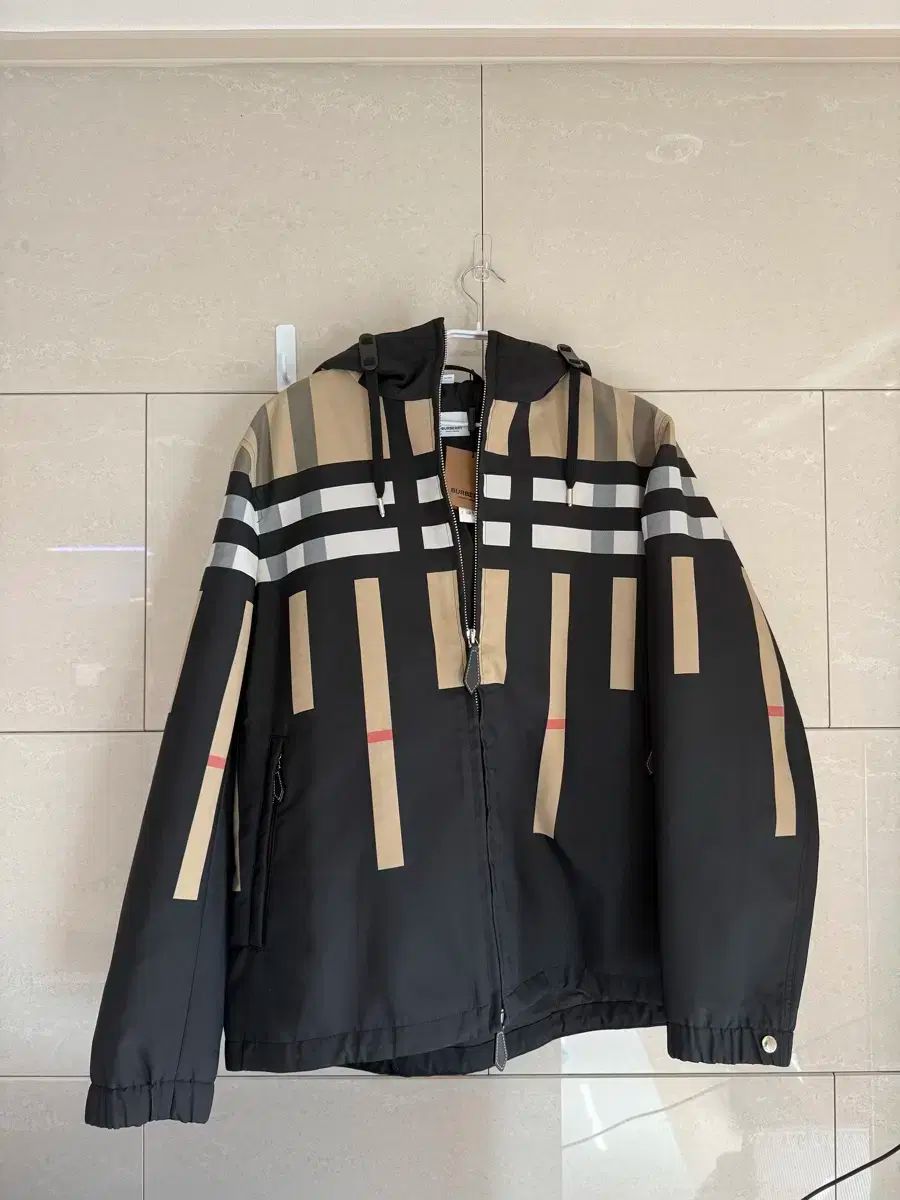 バーバリー スライス CHECK ナイロン フード ジャケット 105