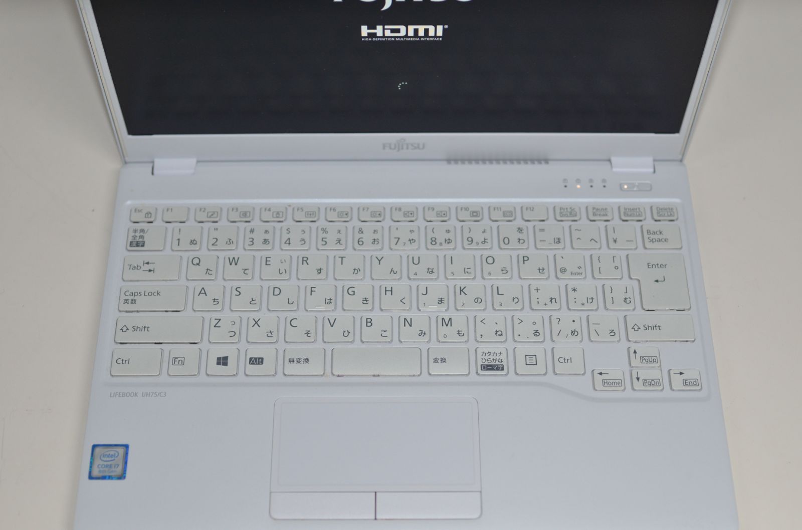 軽量ノートパソコン 富士通