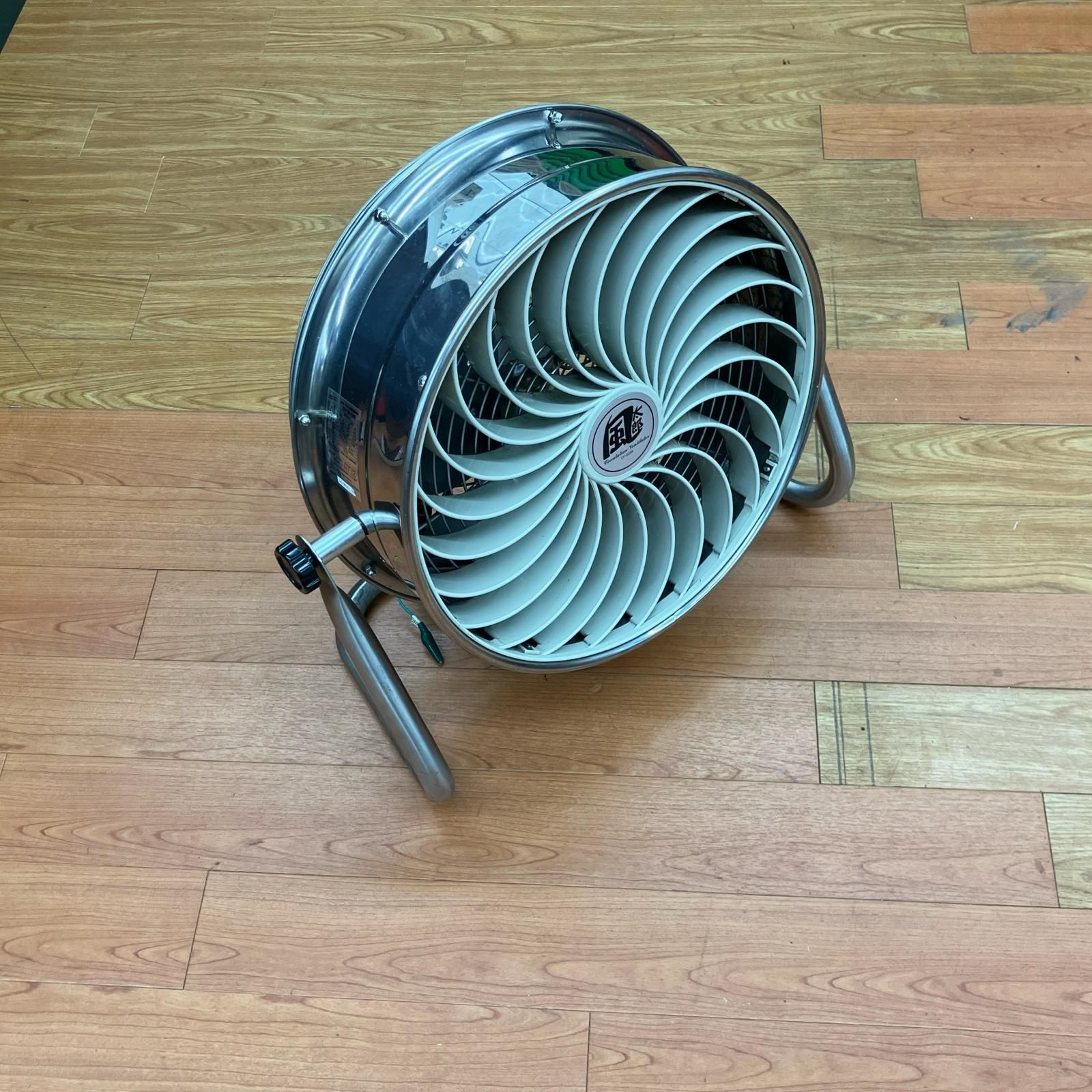 ДДNAKATOMI 工業扇 35cm循環送風機 風太郎 CV-3510S