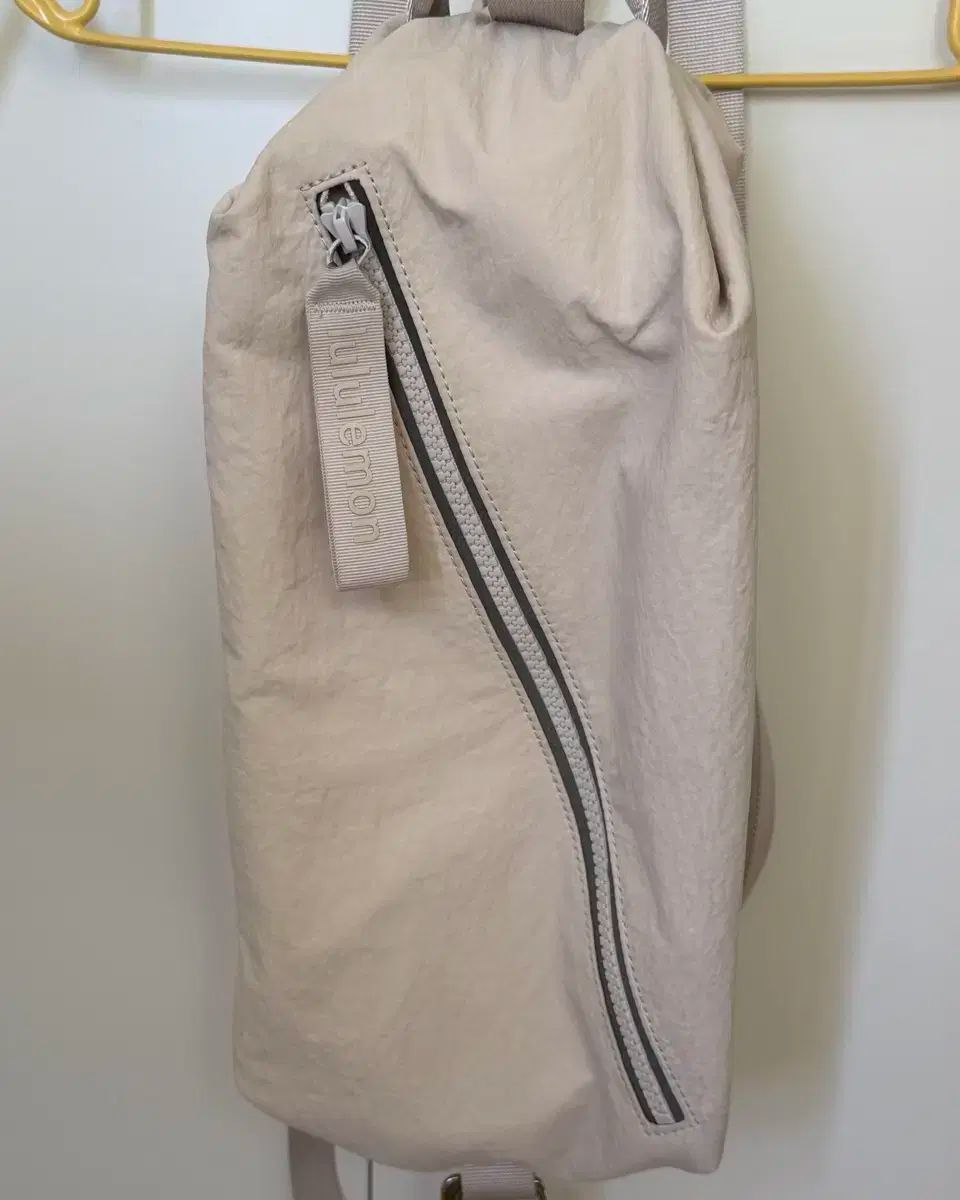 ルルレモン RESONANCE pt.1 The Past Ver. トラック バッグ 2 0 9L