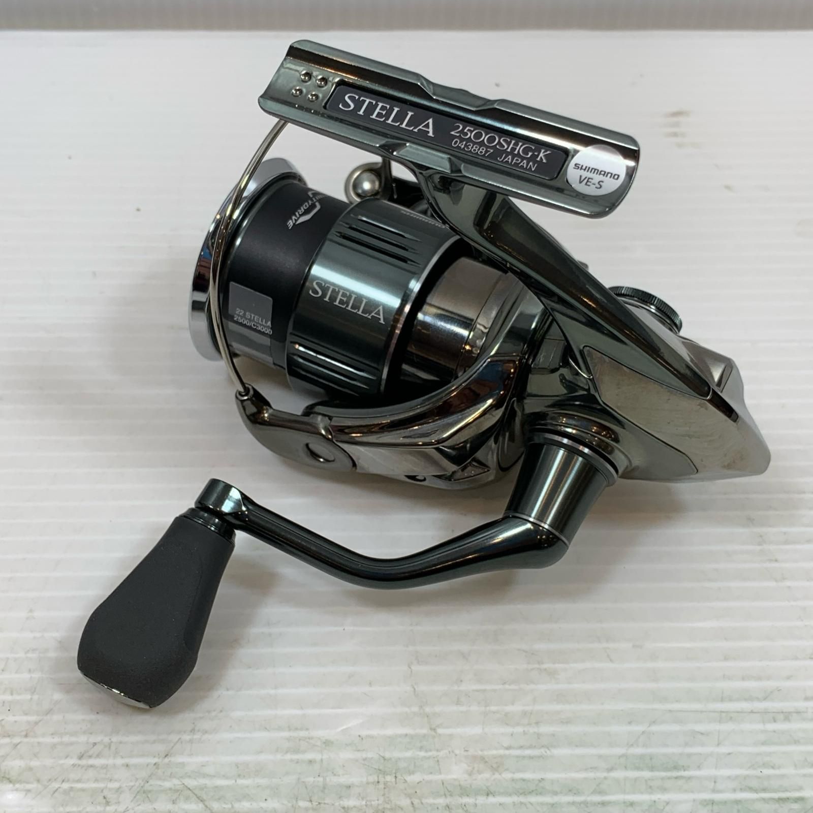 シマノ22 　STELLA 2500SHG 美品 商品コード043887 シマノ SHIMANO(シマノ) '22 STELLA(ステラ) 2500SHG (043887