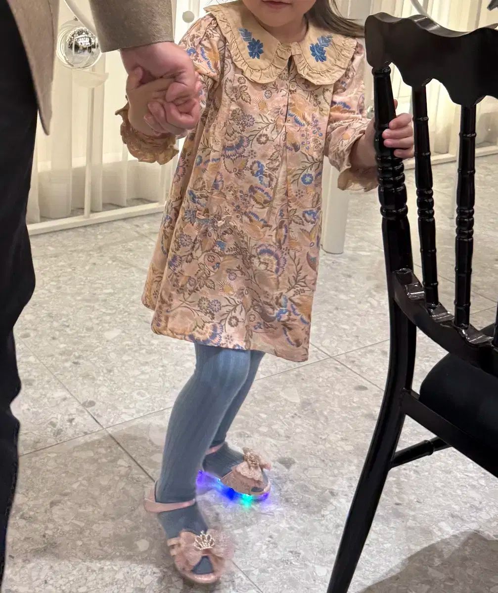 アポリナキッズ ワンピース