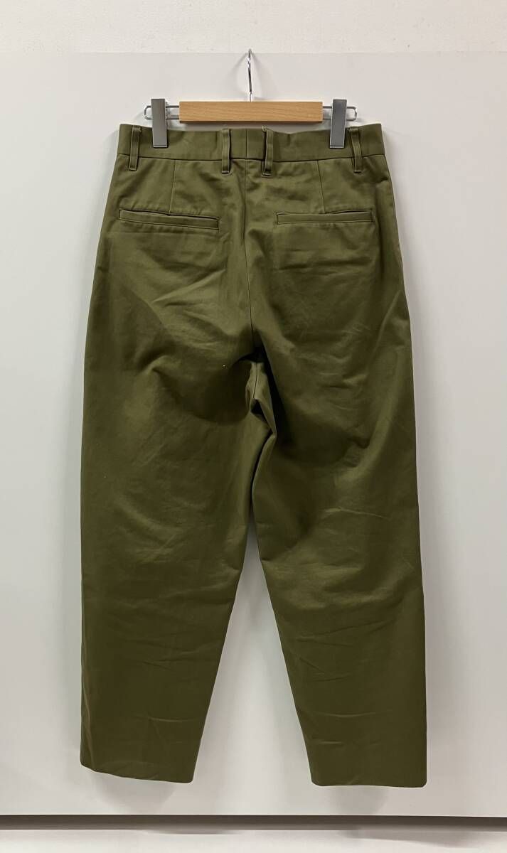 ユニバーサルプロダクツ ワンタックトラウザー 綿パン オリーブグリーン サイズ2 汚れ 染み