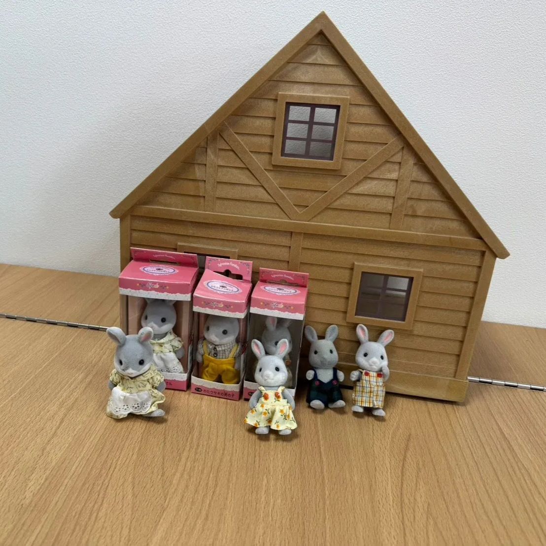 E 初期 初代 シルバニアファミリー わたウサギファミリー はじめてのシルバニア 家具セット