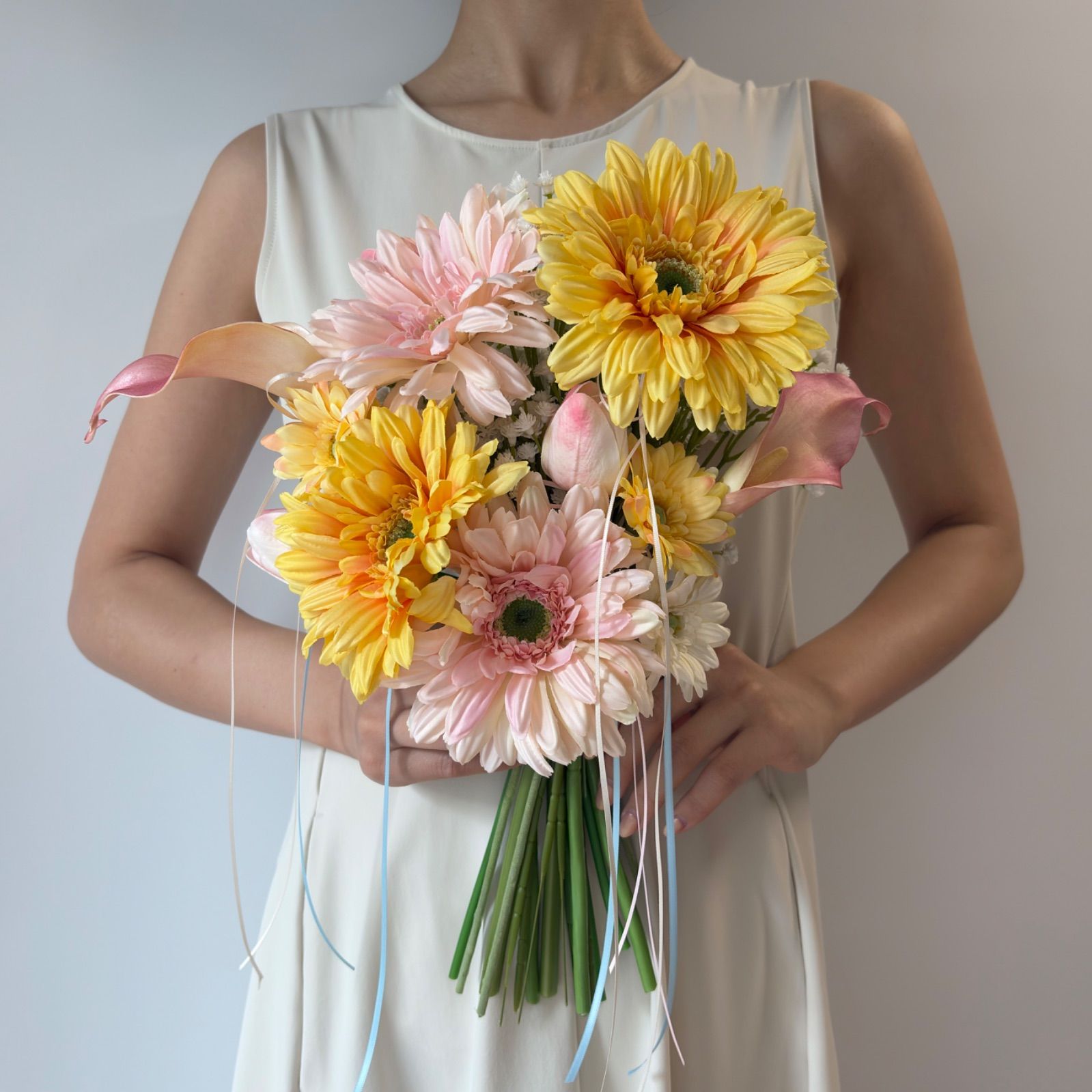 104. ブートニア付 ウェディングブーケ アーティフィシャルフラワー造花