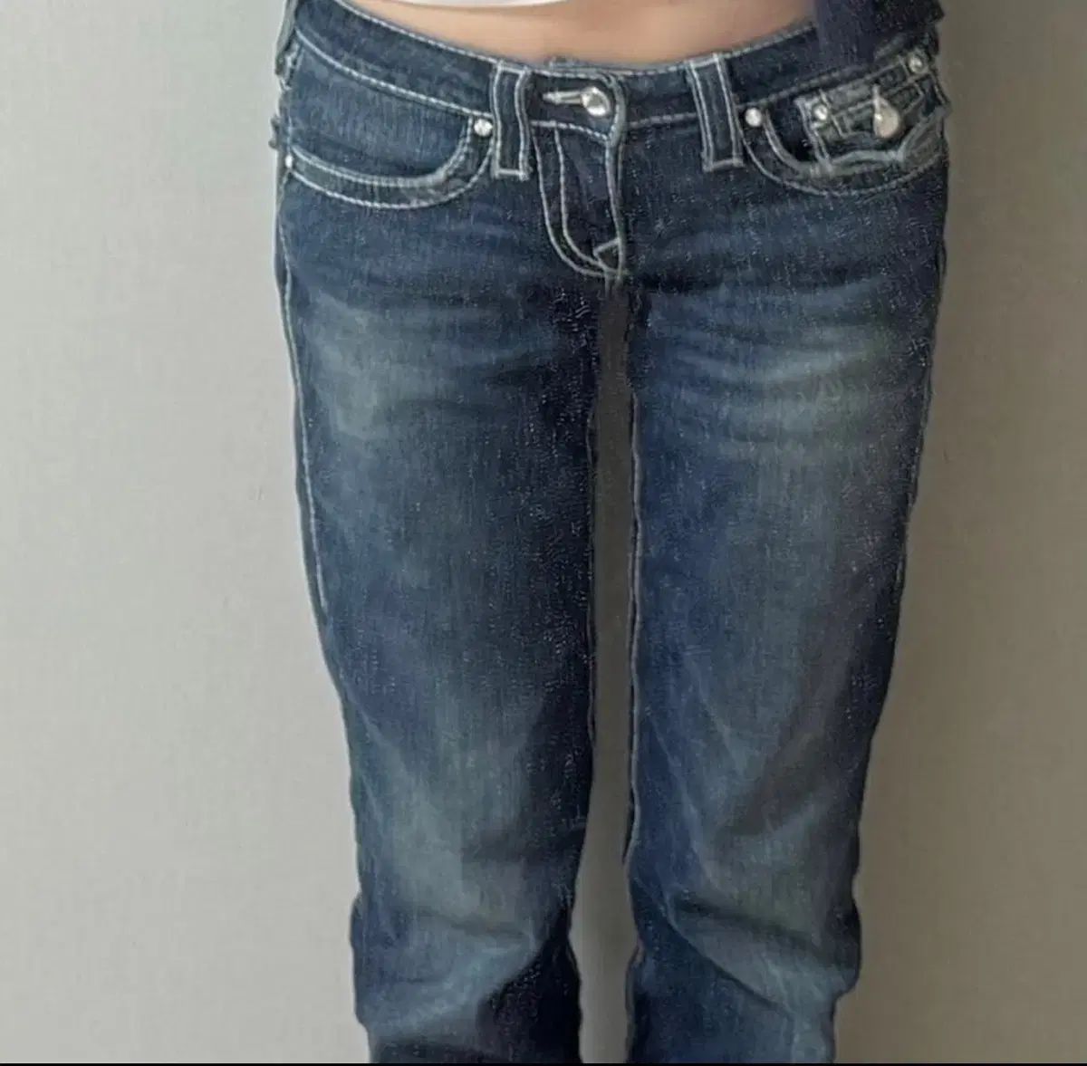 トゥルーレリジョン スワロフスキー ディスコ ジュリー ビッグT デニム 27