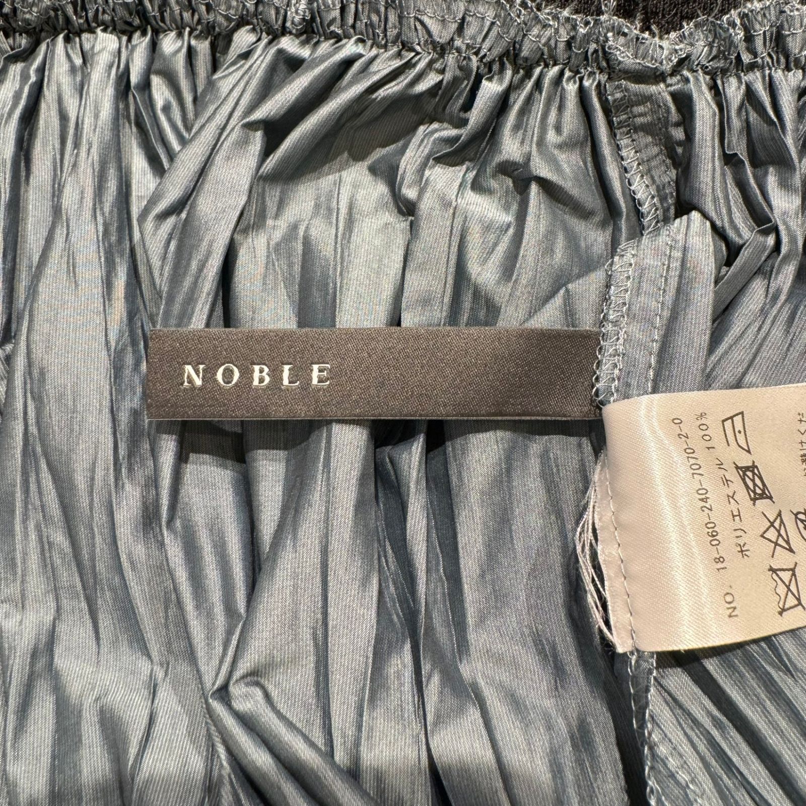 NOBLE ノーブル タイトタフタランダムプリーツスカート レディース ブルー 36