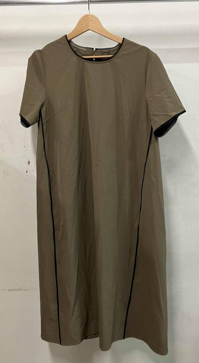 Leilian PLUS HOUSE レリアン プラス ハウス 洗えるバッグ付きワンピース 半袖ワンピース シミ有 サイズ13 カーキ