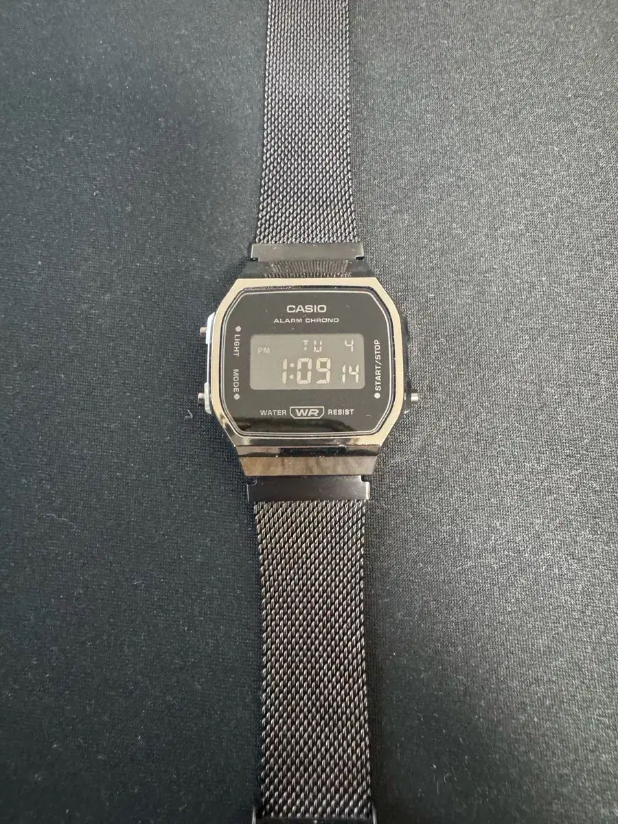 CASIO 1 B ブラック メタル 時計