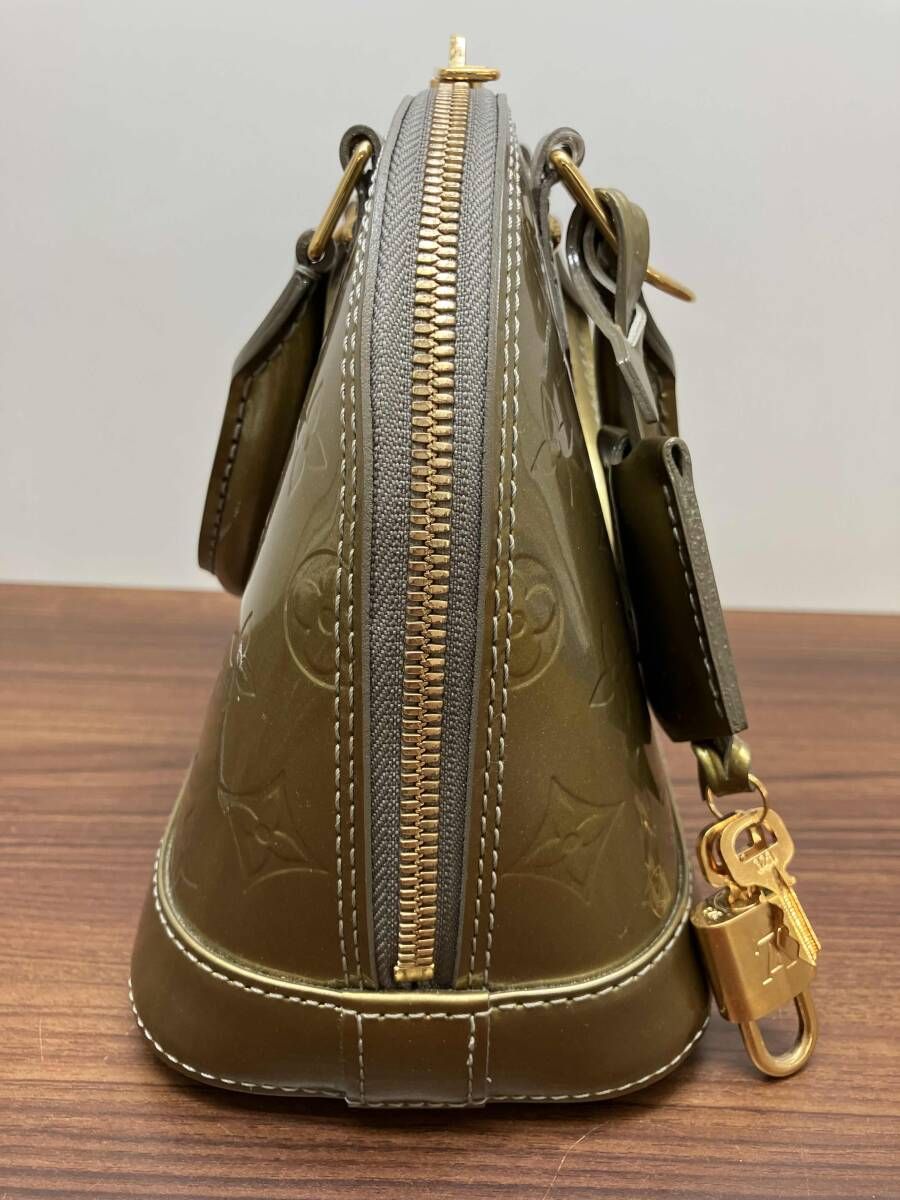 ストラップあり