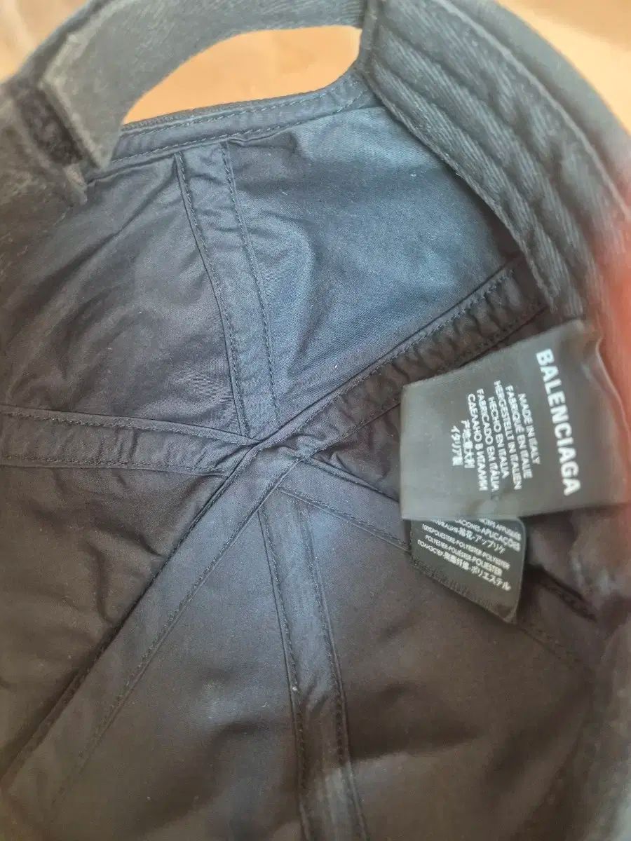  バレンシアガ BBロゴ ベースボールキャップ ブラック その他 キャップ