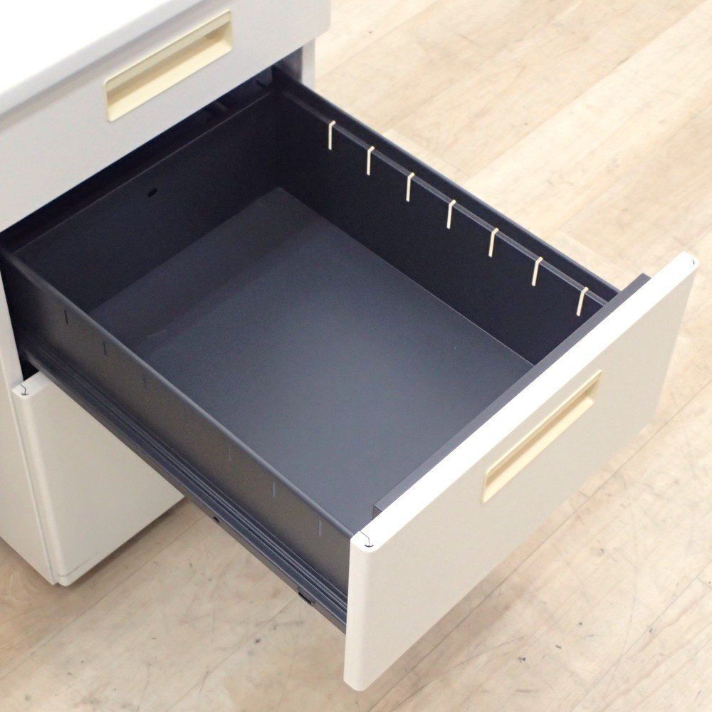 パソコンデスク