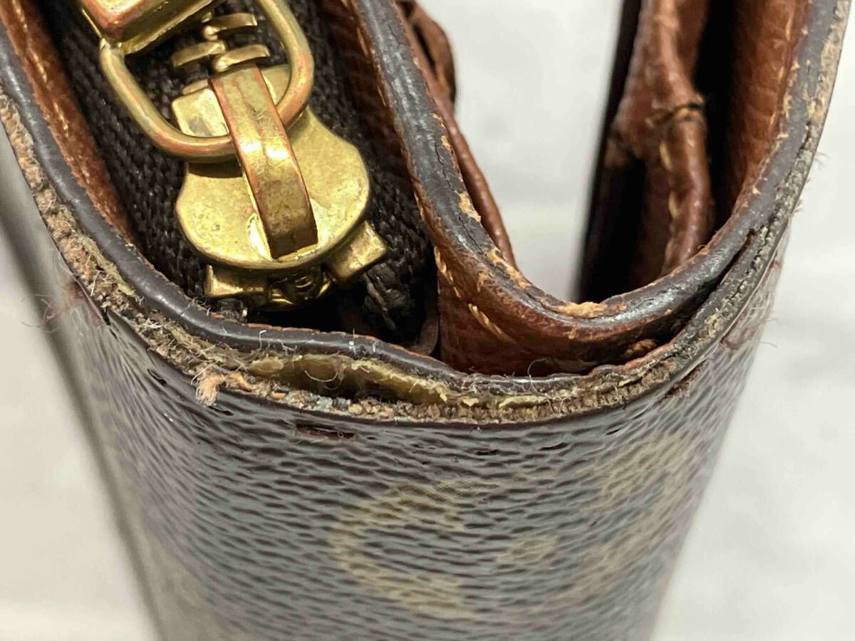 ルイヴィトン 二つ折り財布