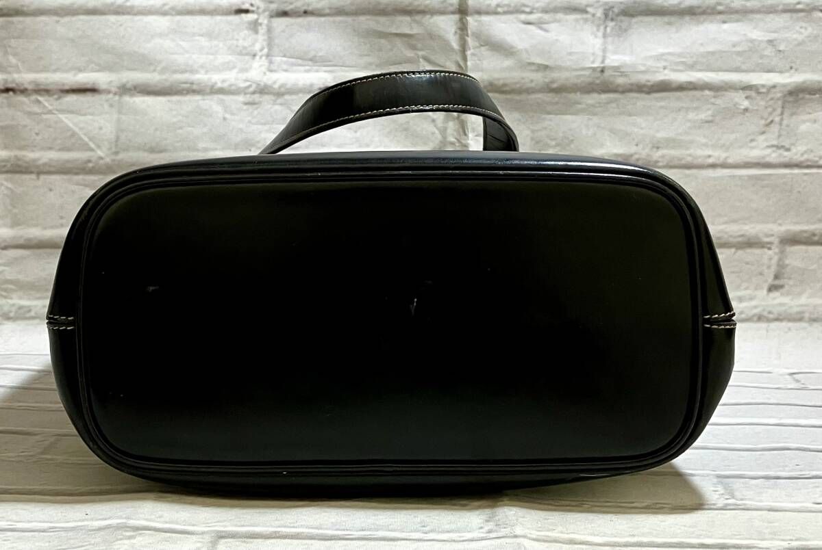 レザー ショルダートートバッグ