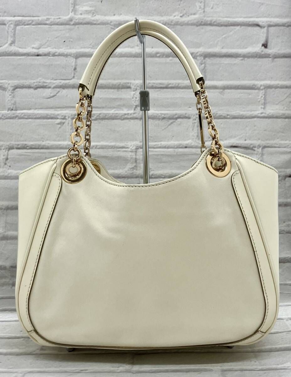 Salvatore Ferragamo サルヴァトーレ フェラガモ ガンチーニ チェーンハンドバッグ AU-21 オフホワイト