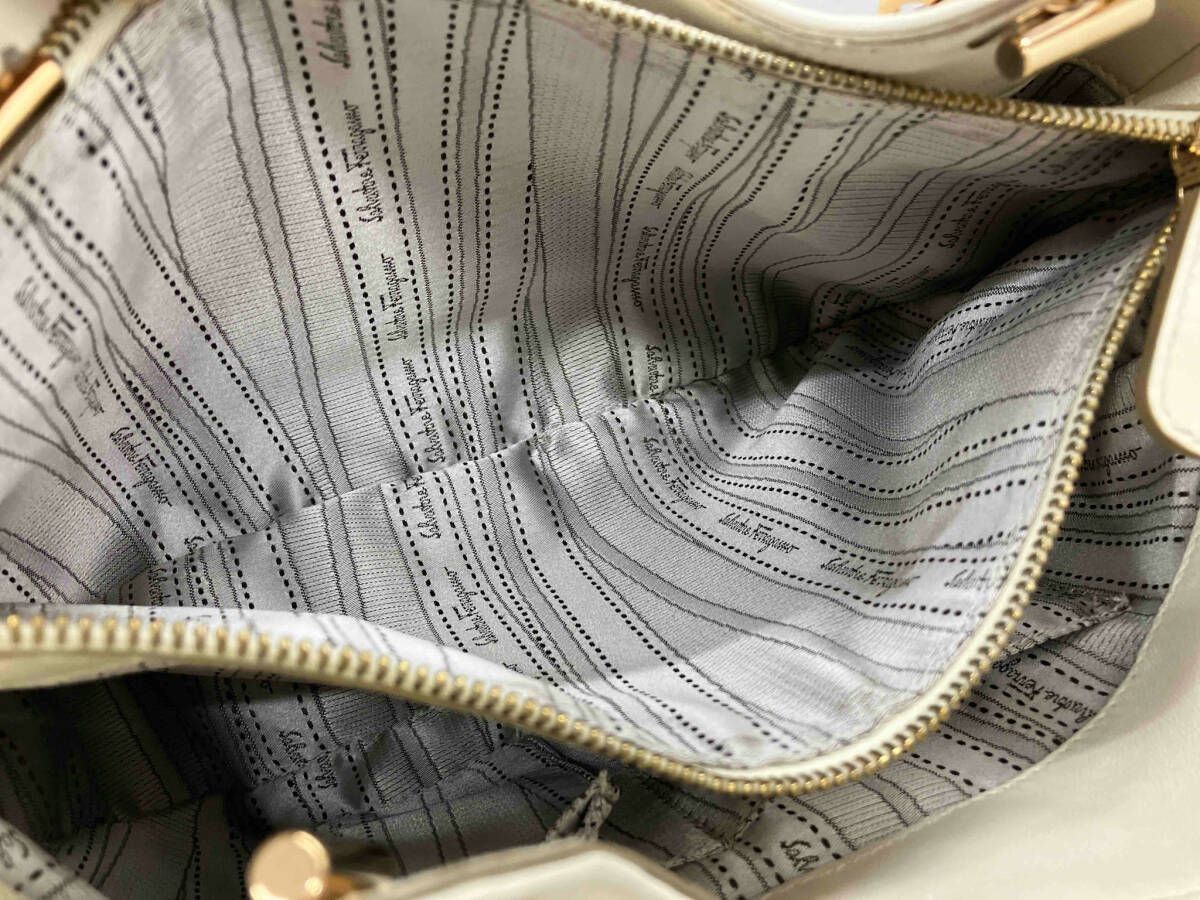 AU-21 オフホワイト