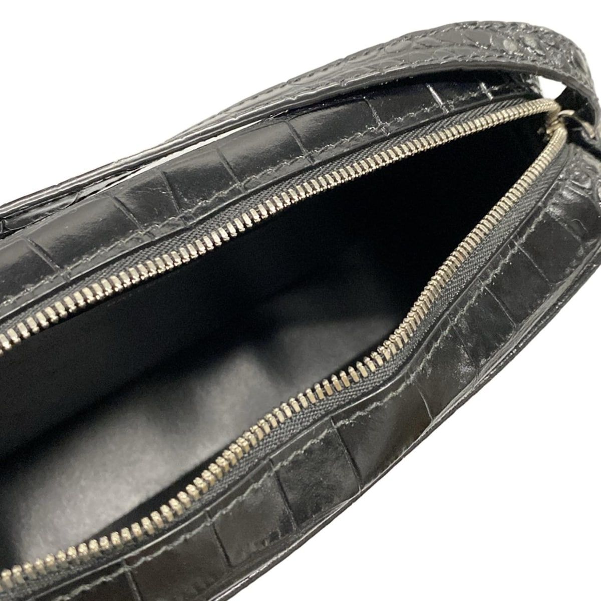 型押し加工 レザー