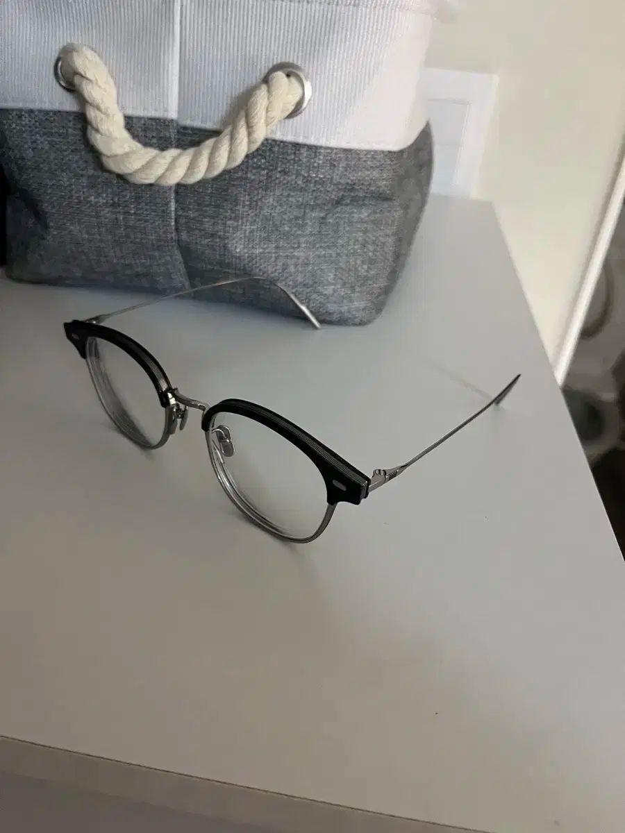 GENTLE MONSTER アリオx-01 ブローフレーム チタン