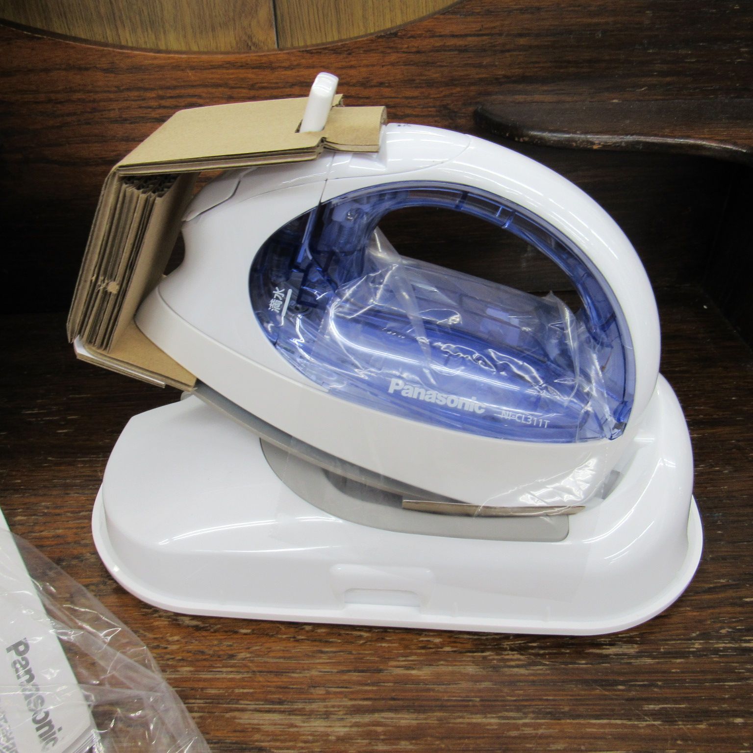 美品 Panasonic 衣類乾燥除湿機 F-YHVX120 2023年製 未使用 2023年