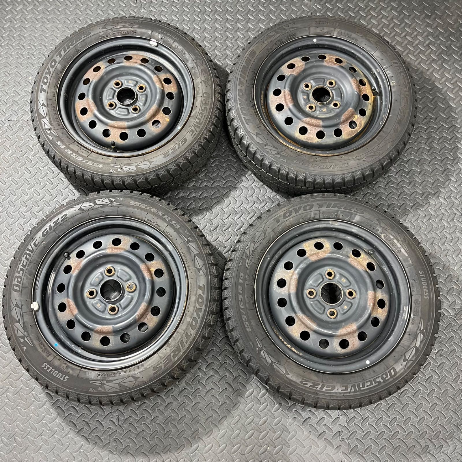 22年製 155 65 R 14 トーヨー オブザーブ GIZ 2スズキ アルト ワゴンR スペーシア スタッドレスタイヤ 1147 M