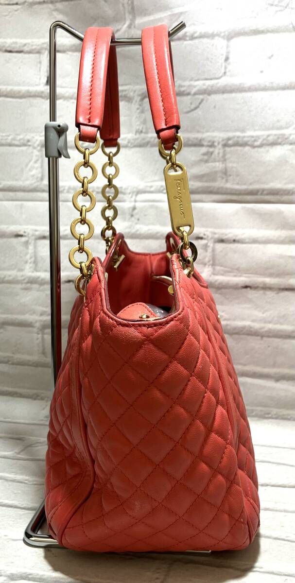 ハンドバッグ ダブルガンチーニキルティングマトラッセ