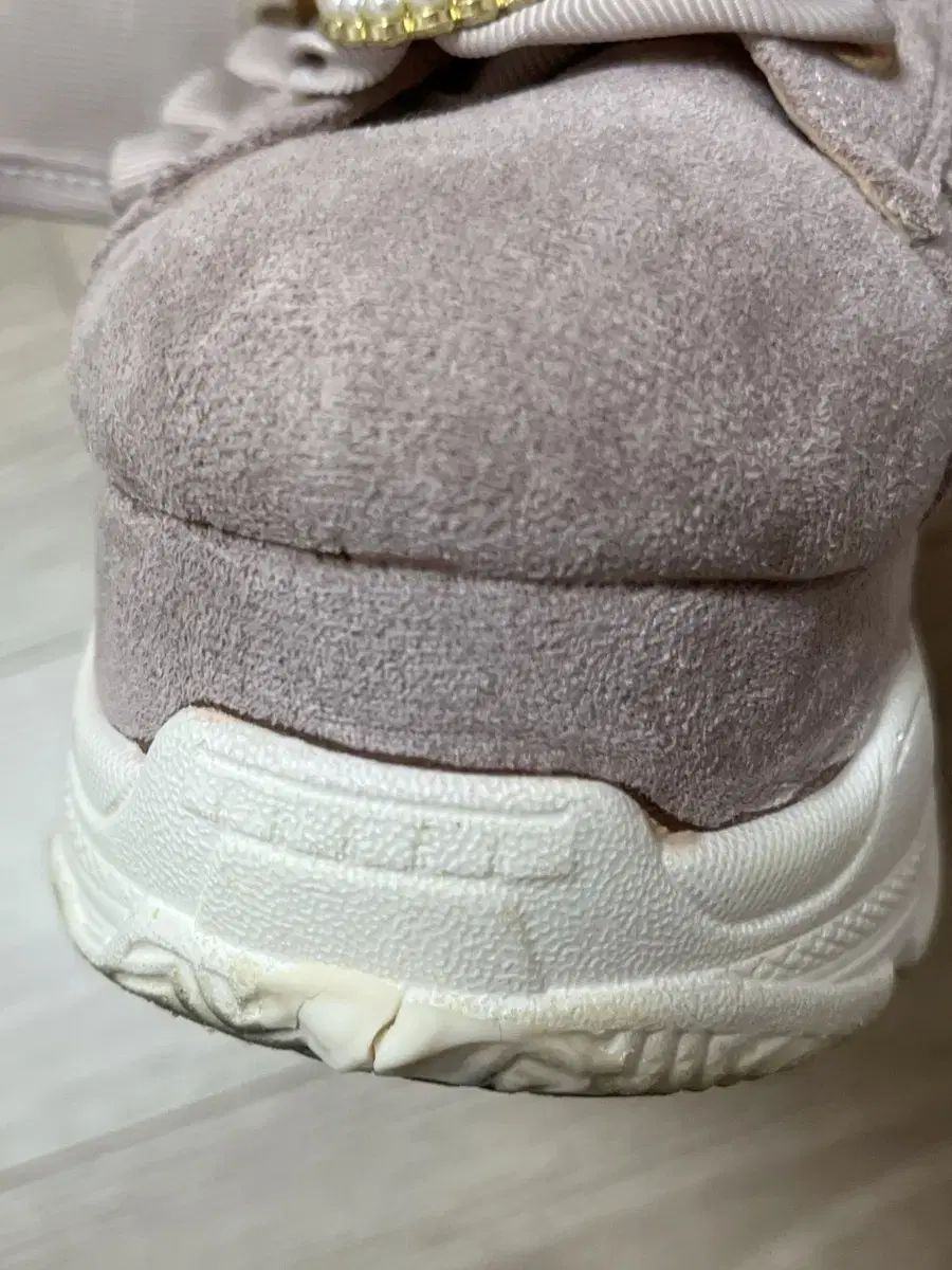 ベルト スニーカー