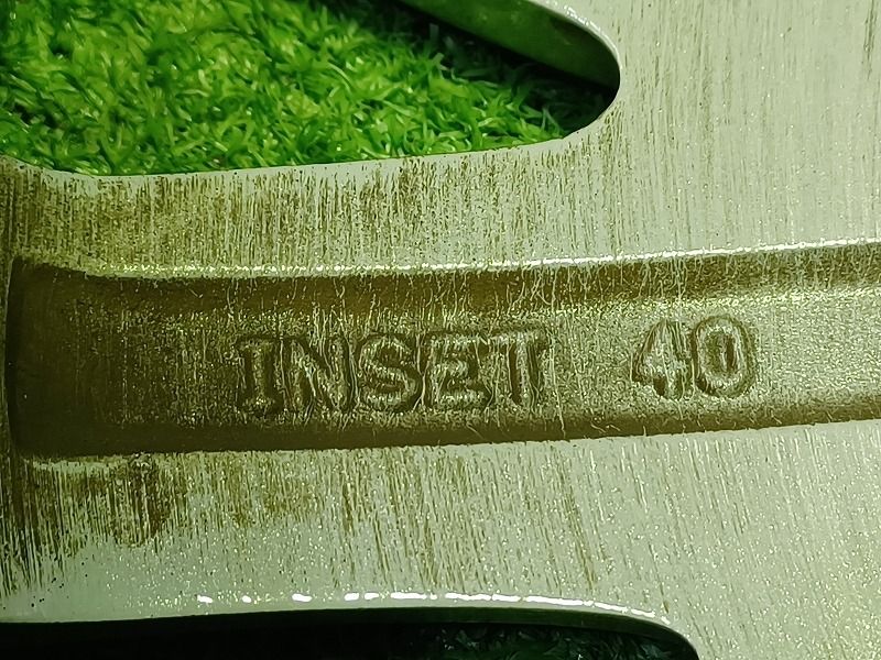 アルミ シルバー