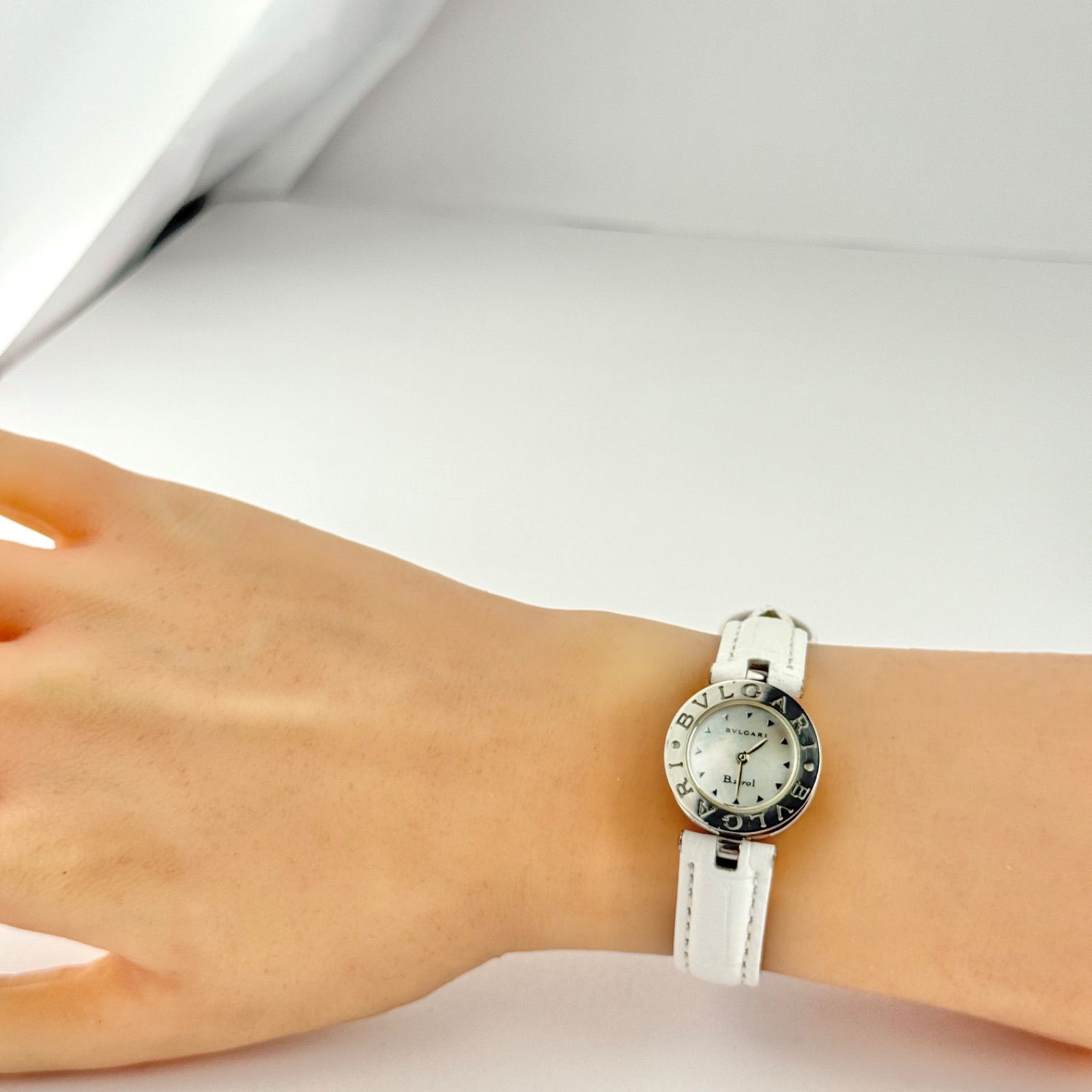 ブルガリ ビーゼロワン BZ22S ホワイトシェル ベルト レディース594