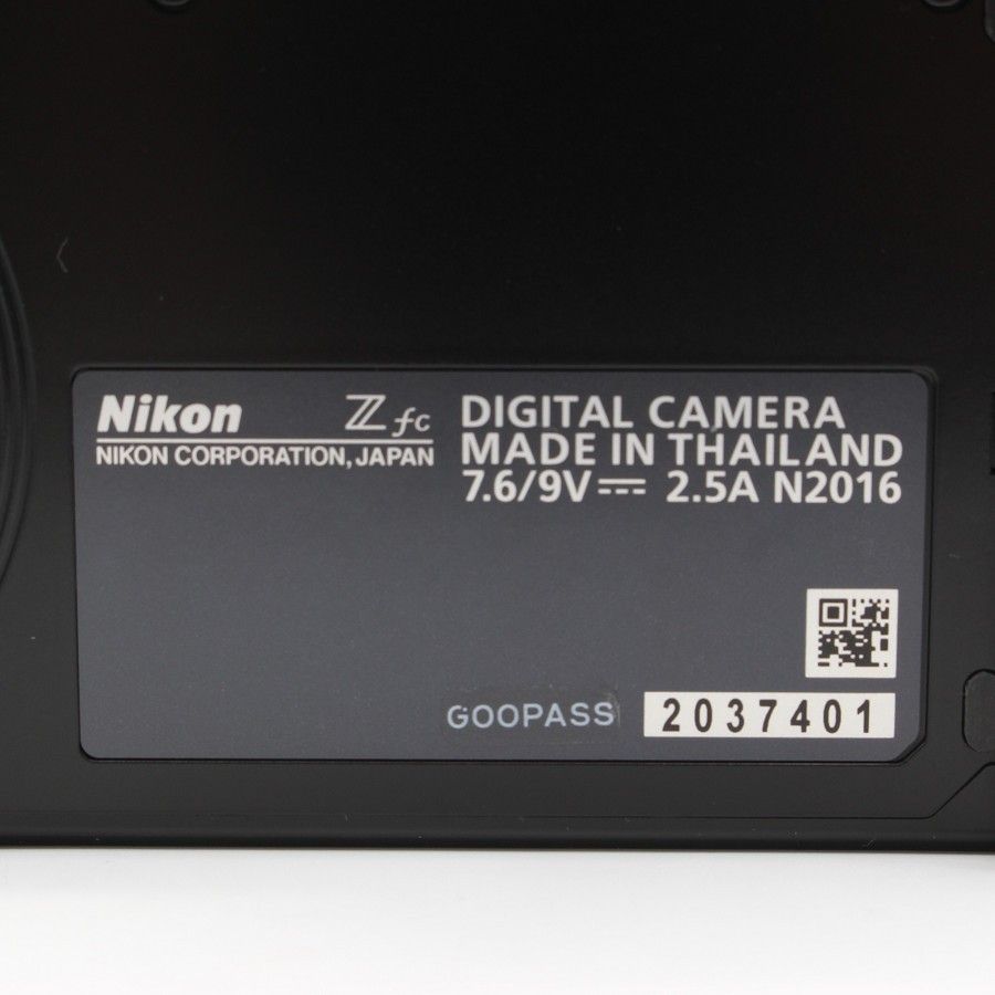 ミラーレス一眼カメラ