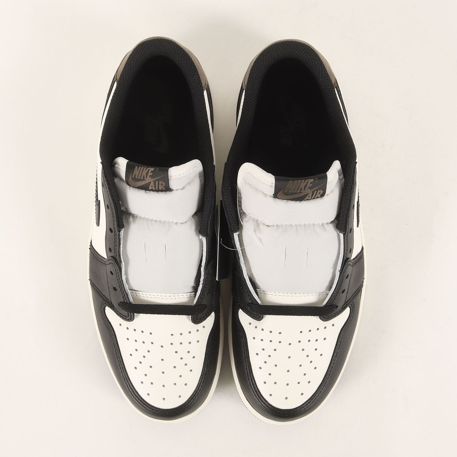 新品 NIKE ナイキ サイズ:28.5cm AIR JORDAN 1 RETRO LOW OG MOCHA 