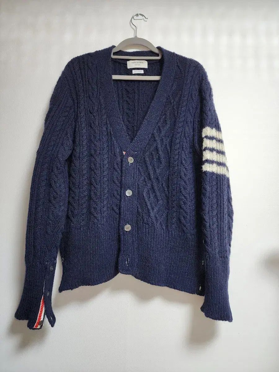 トム ブラウン ネイビー カーディガン ケーブルニット