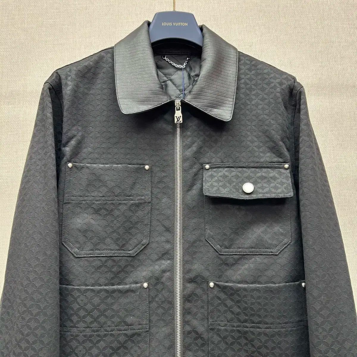ルイヴィトン ユニセックス カジュアル ロゴ ブラック コート KANDAIZUMI_COM