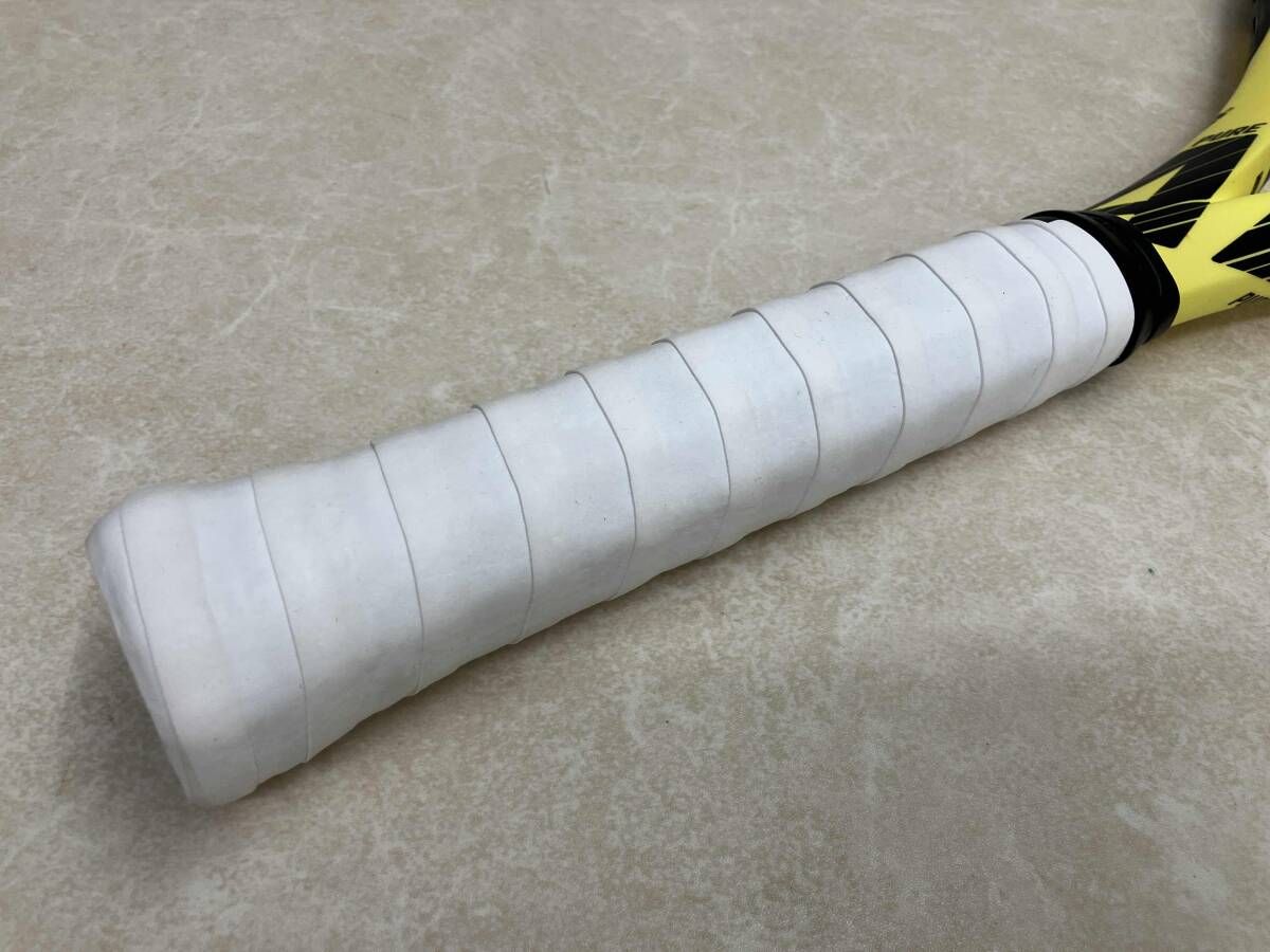 硬式テニスラケット