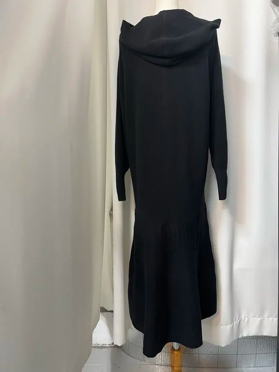 新 服 級 2019年 TIME ブラック ロング ニット フ ONE PIECE F