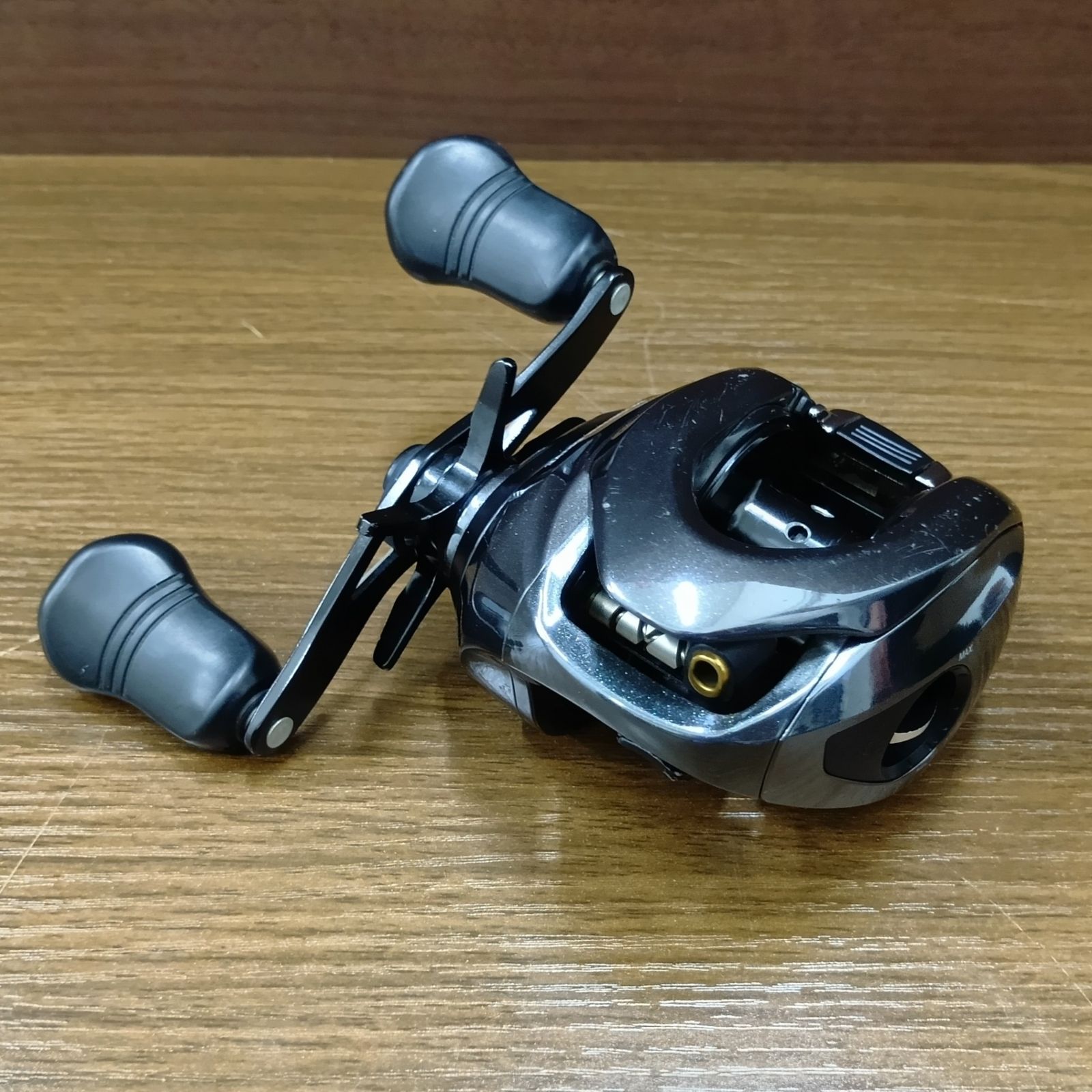 シマノ SHIMANO 18 アンタレス DC MD XG 右ハンドル ベイトリール