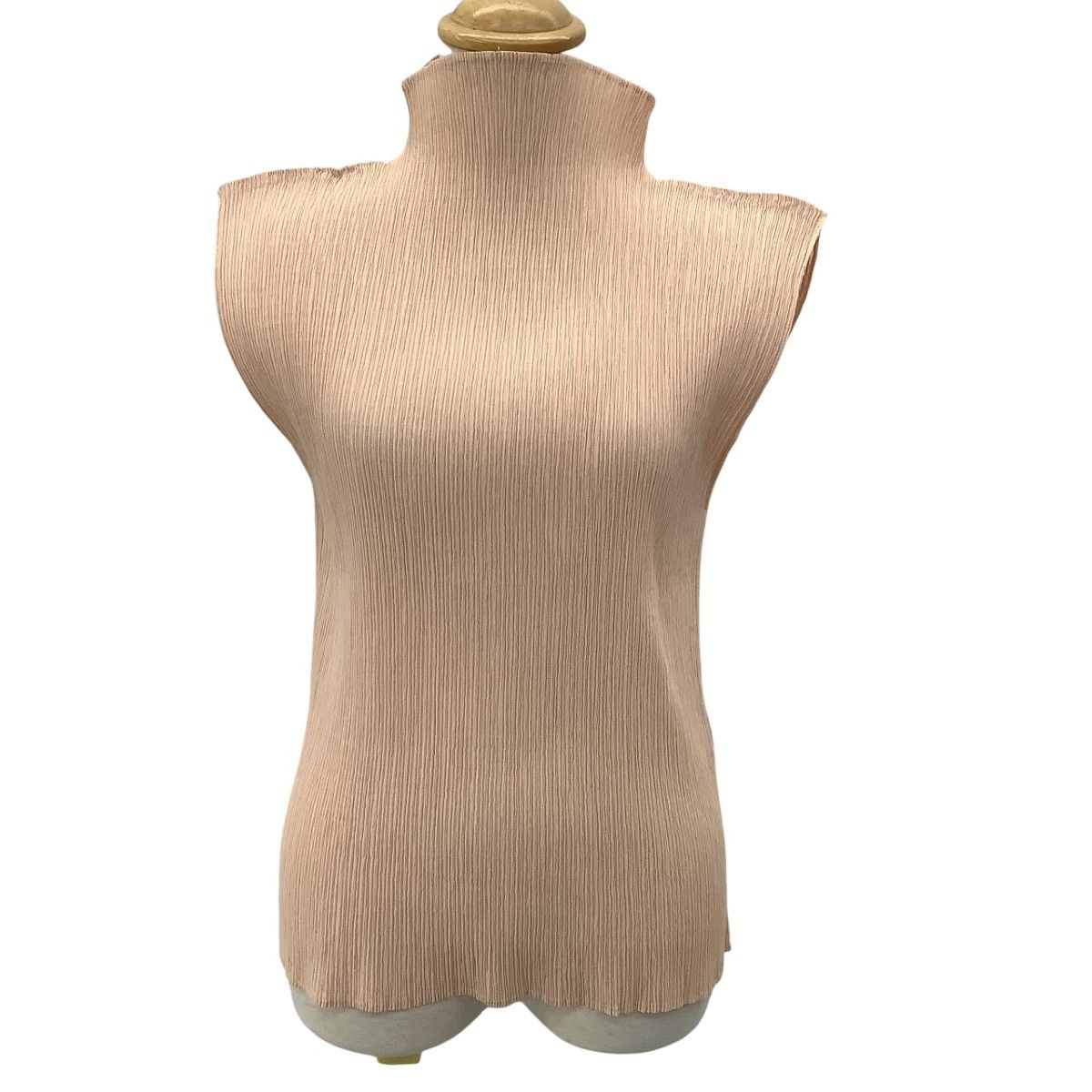 ISSEY MIYAKE イッセイミヤケ プリーツ ノースリーブカットソー SIZE M IM82-FJ905 ベージュ