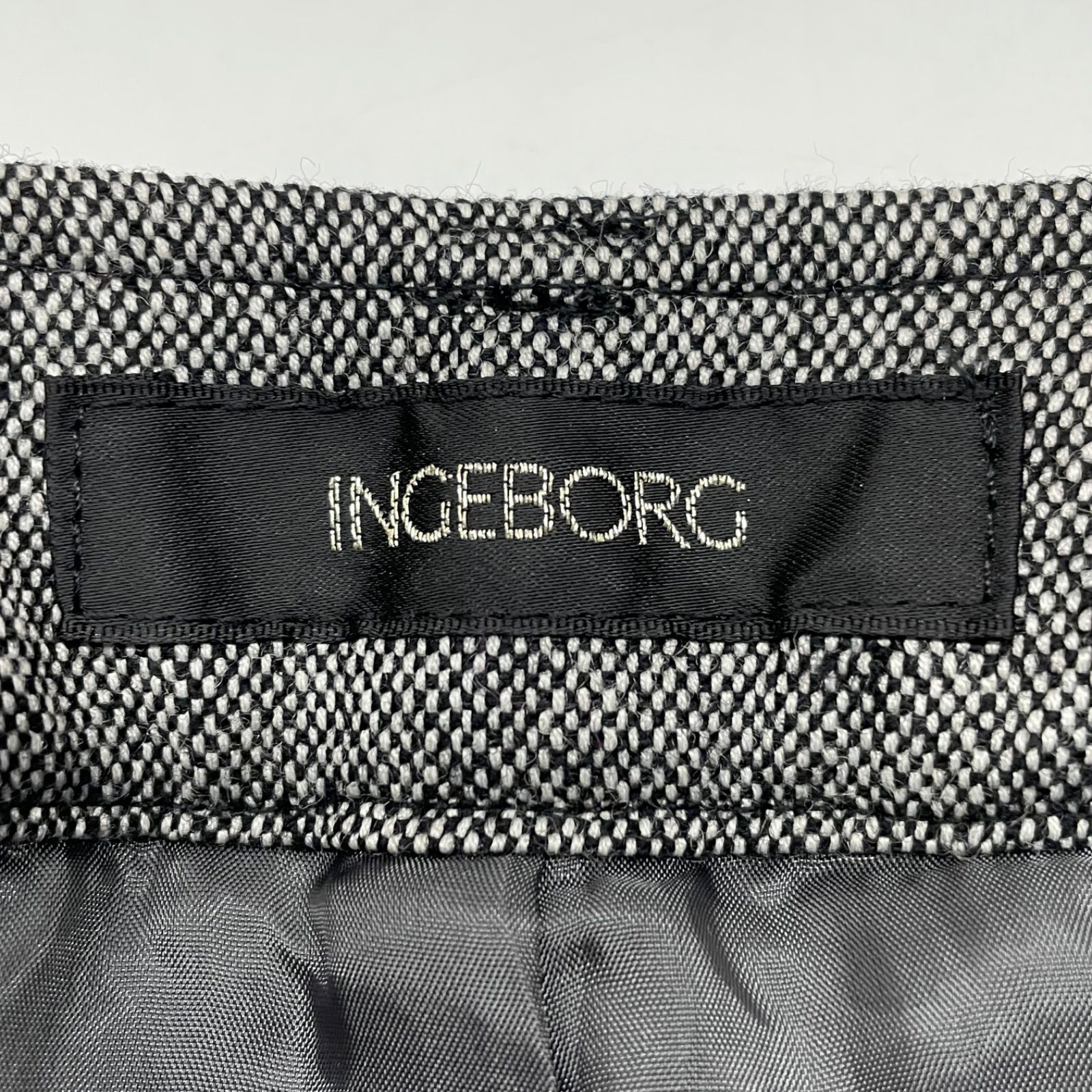 INGEBORG インゲボルグ 裾レースパンツ ウールスラックス テーパード