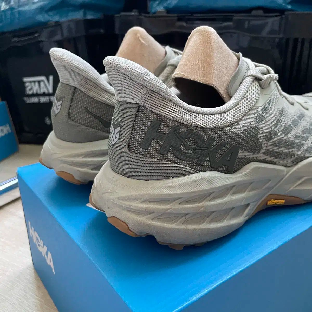 ホカ スピードゴート5 270mm OLIVEOS_COM_TR