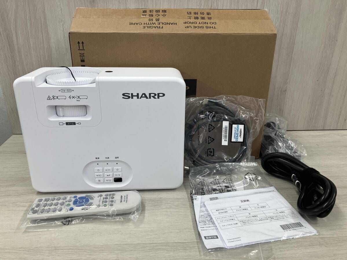 SHARP 業務用プロジェクター XP-M 401 H-W
