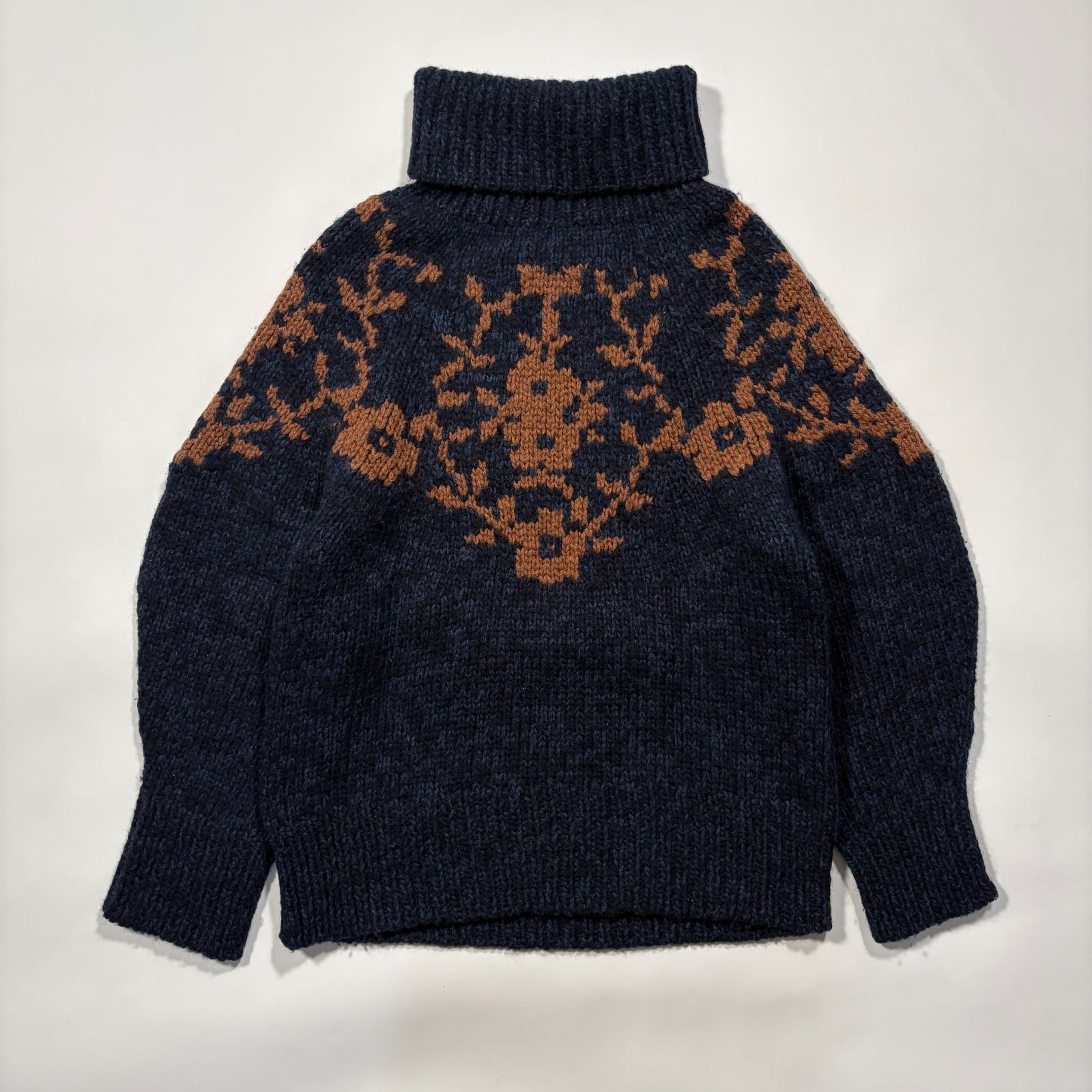45R HAND KNITカウチンタートル size3 美品 45R カウチン タートルネック ニット HAND KNITTED インディゴ