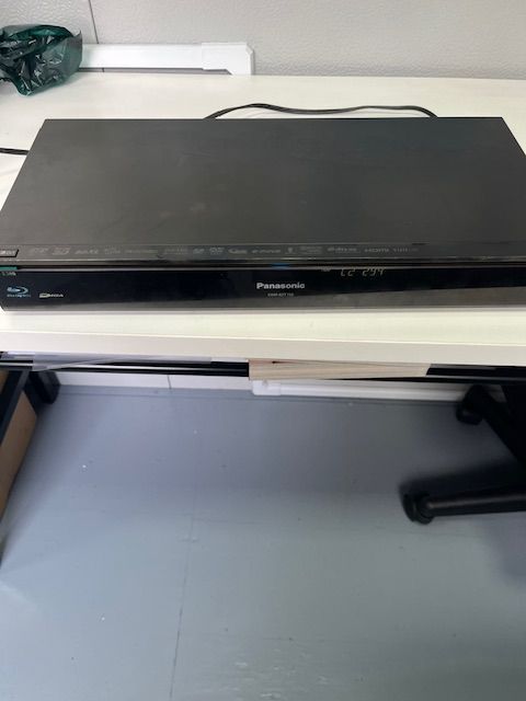 パナソニック ブルーレイレコーダー 「DMR-BZT720」 動作品 Panasonic ブルーレイレコーダー DMR-BZT720 品 動作未確認 【公式通販】