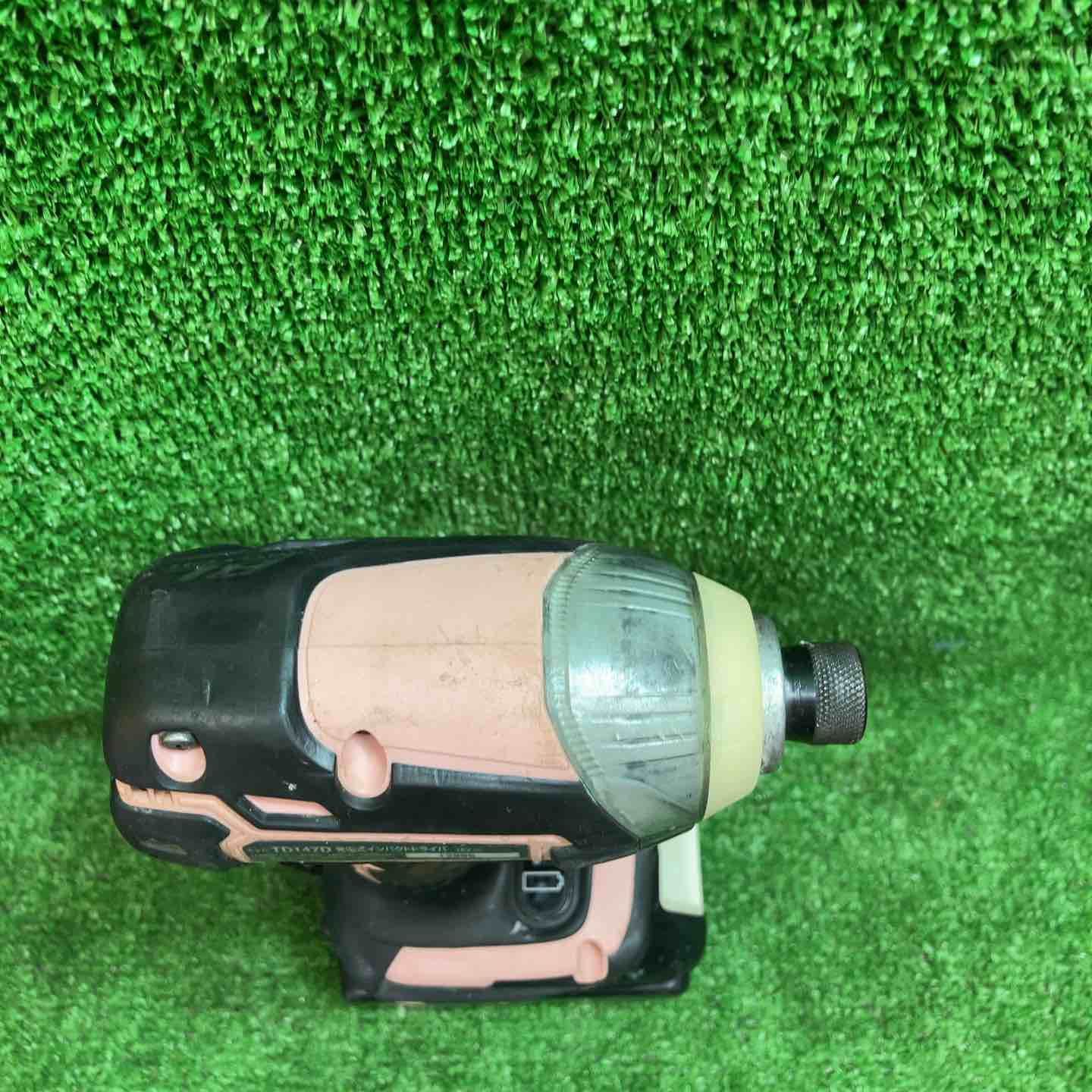 コードレスインパクトドライバー