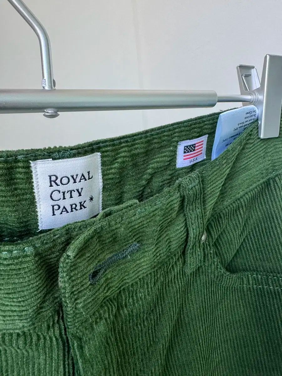 ロイヤルシティパーク コーデュロイ ワイド パンツ グリーン DECORATOM_COM_BR