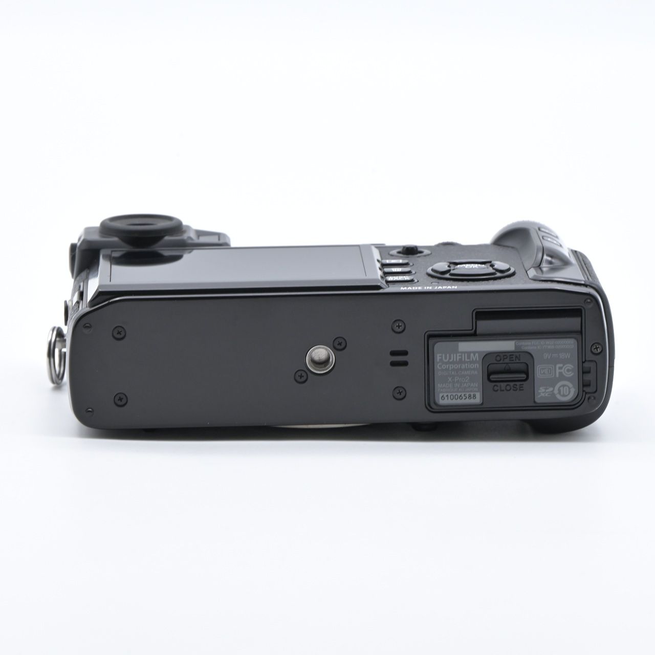 ミラーレス一眼レフカメラ