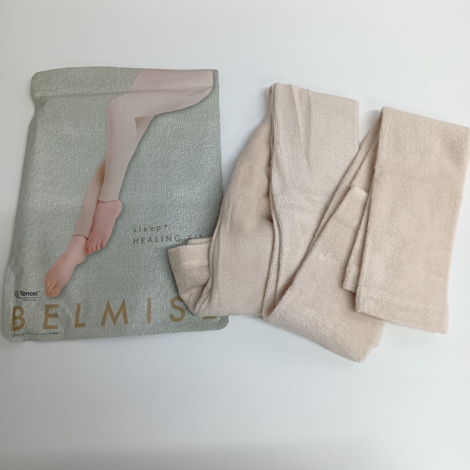 Belmise ベルミス 着圧レギンス セット パジャマ 引き締める ルームウェア 部屋着 レギンス レディース ダイエット 強力着圧 美脚づくり 履くだけケア LL ロイヤルネイビー ビターグレー パールグレー パールべージュ こ-10 ウ-3