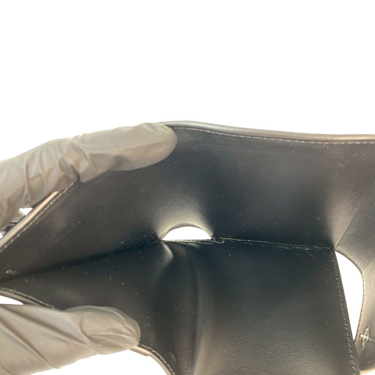 スモール トリフォールド