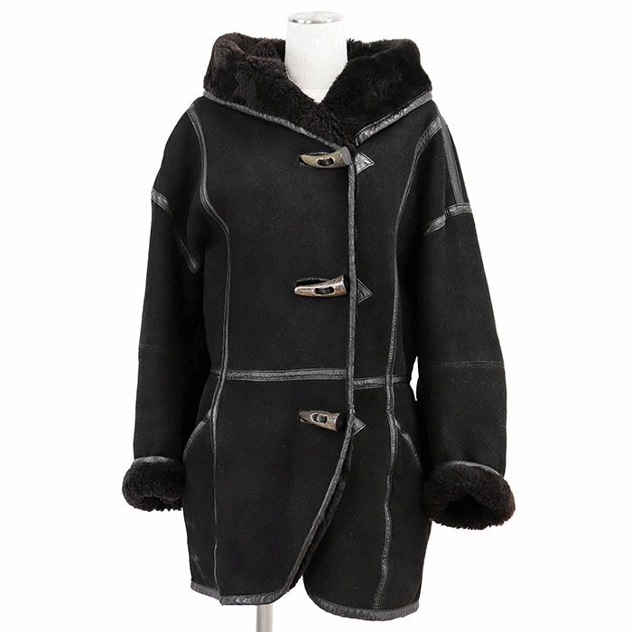 ISSEY MIYAKE イッセイ ミヤケ 1970 s 80 s ヴィンテージ ダッフルコート ムートン ボアライニング トグルボタン レザー パイピング ラムスキン バックベルト フード アウター レディース サイズ M ブラック 黒 香港製