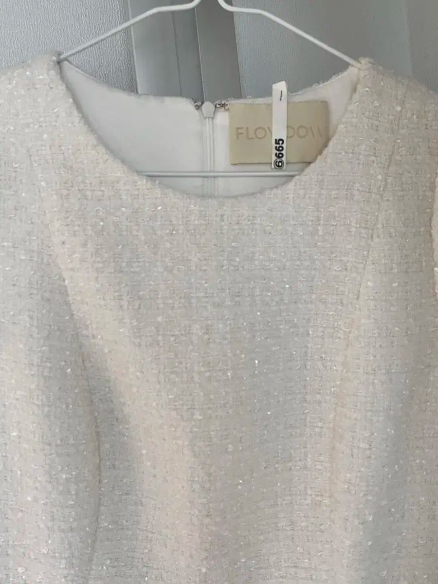 アデライン ツイード