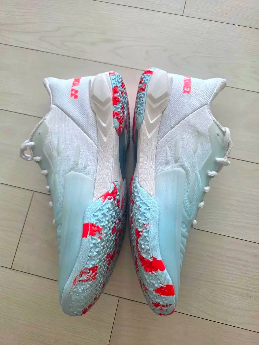 ヨネックス ケイケイド バドミントンシューズ 72 85